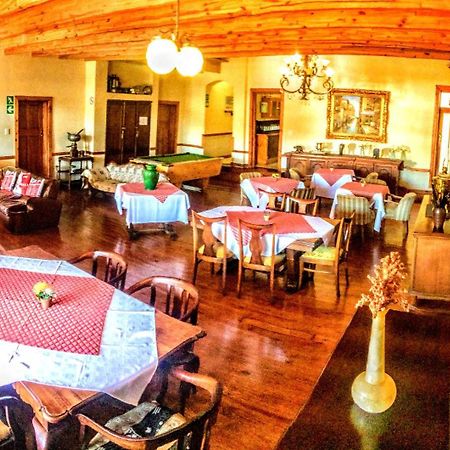 Schulteheim Hotel Uniondale  ภายนอก รูปภาพ