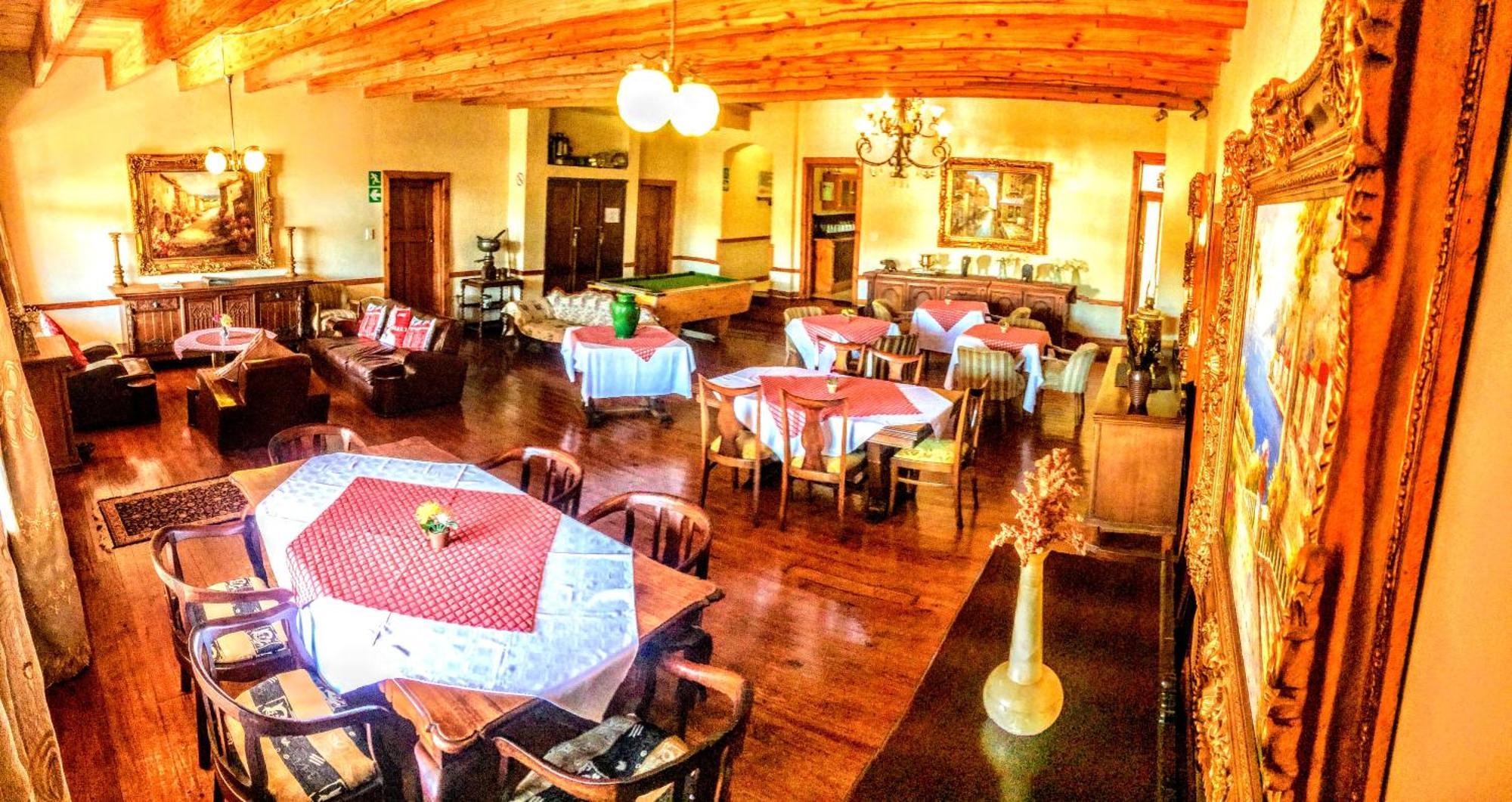Schulteheim Hotel Uniondale  ภายนอก รูปภาพ