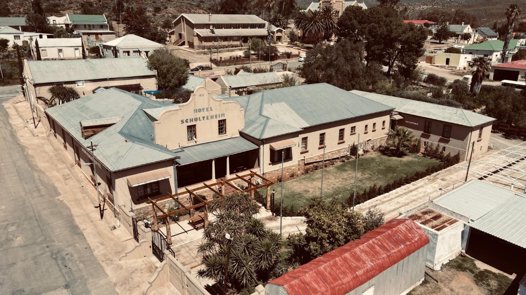 Schulteheim Hotel Uniondale  ภายนอก รูปภาพ