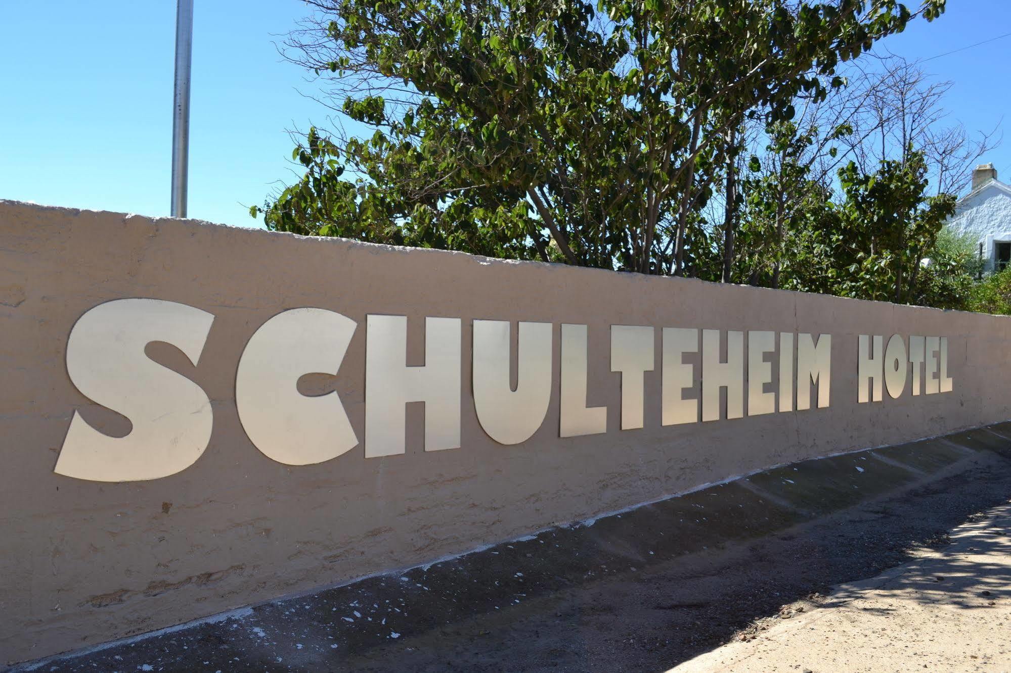 Schulteheim Hotel Uniondale  ภายนอก รูปภาพ