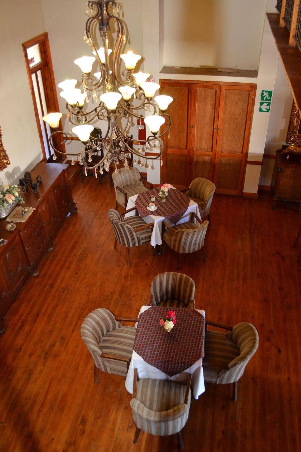 Schulteheim Hotel Uniondale  ภายนอก รูปภาพ
